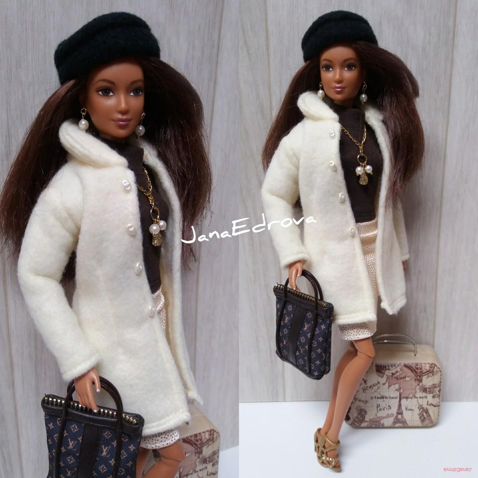 Elegantní smetanový kabátek pro panenky Barbie 