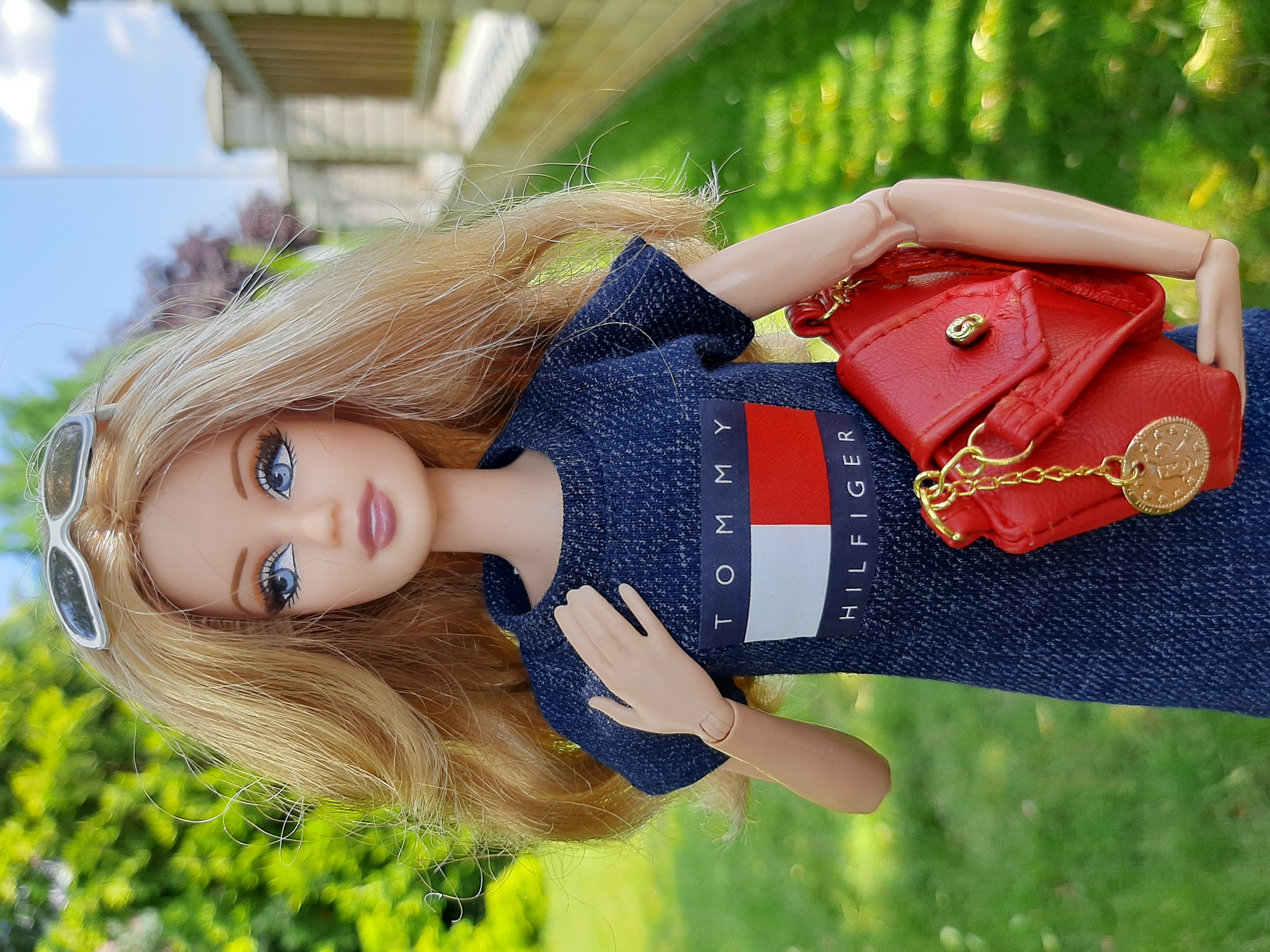 Džínové sportovní šaty v "HF" stylu