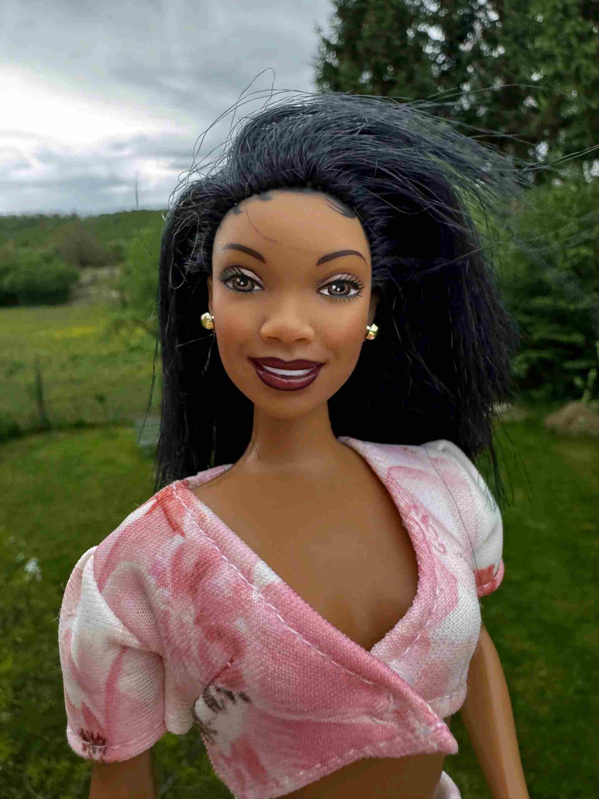 ​Sběratelská panenka Mattel: Brandy (R&B popstar) (1999)