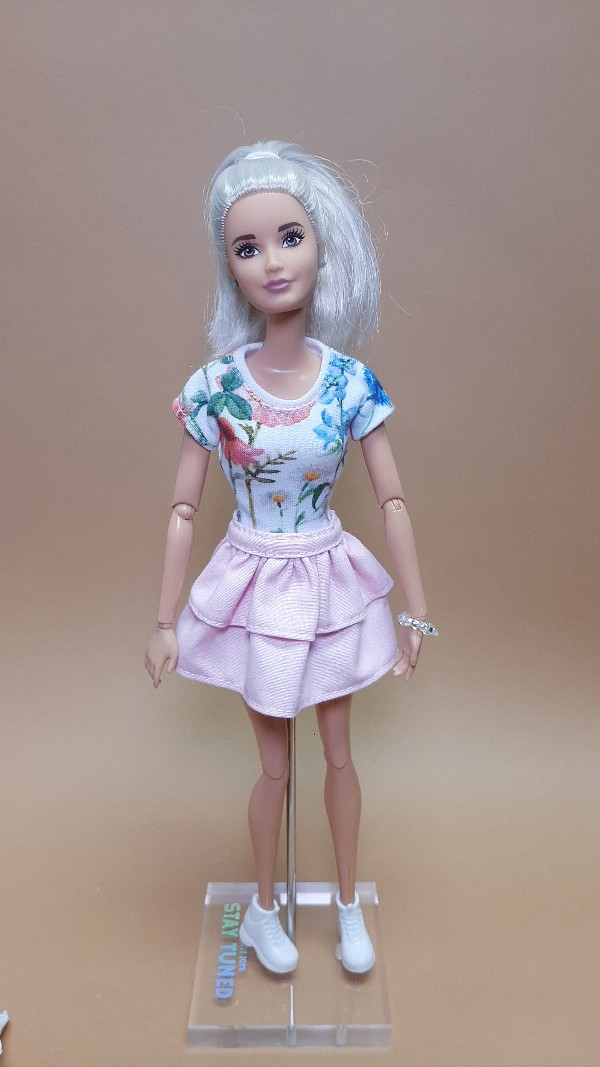 Květované  letní tričko pro panenky Barbie 