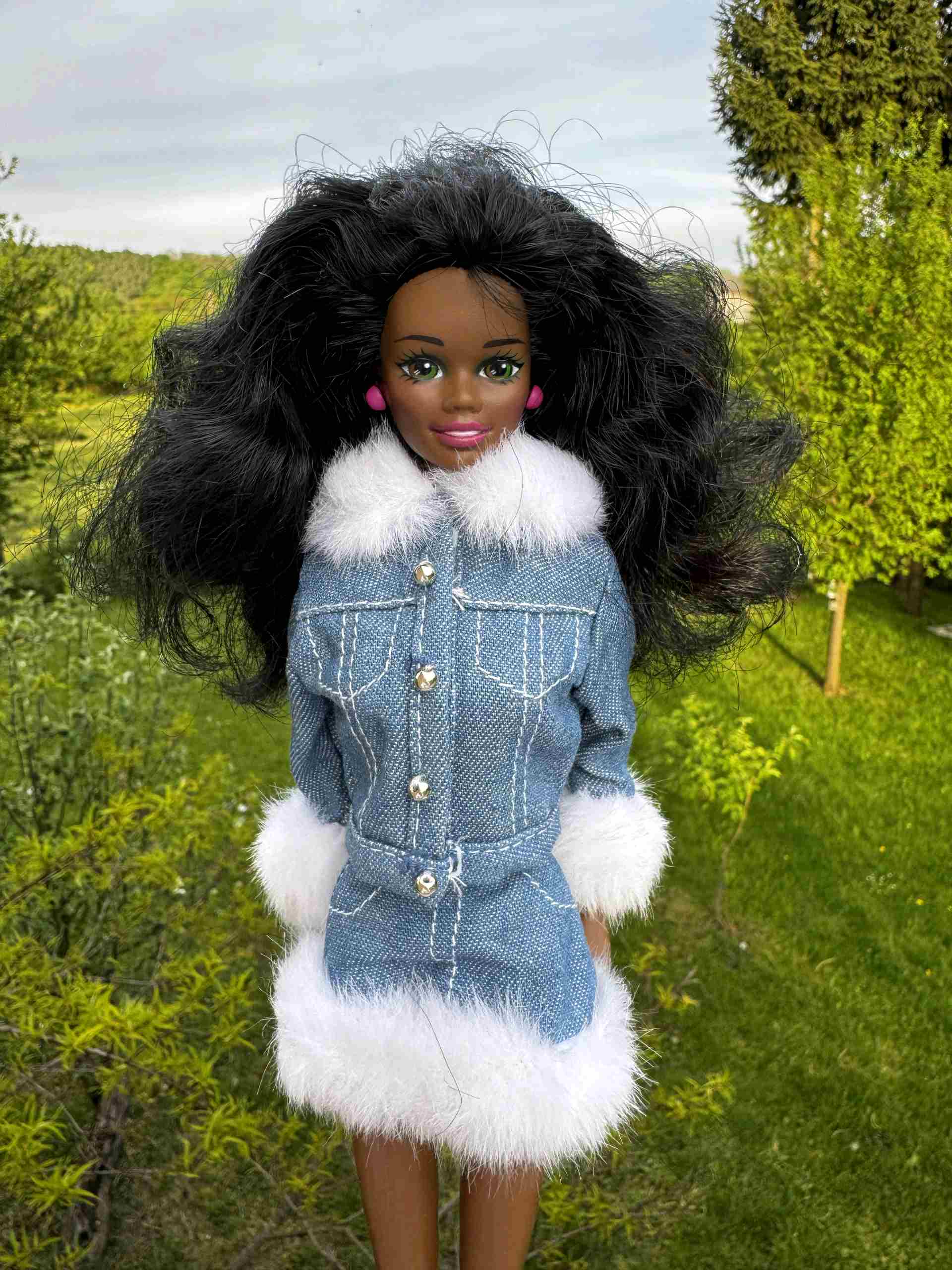 Barbie Retro Christie (Asha) – Winter Denim Style (1995)