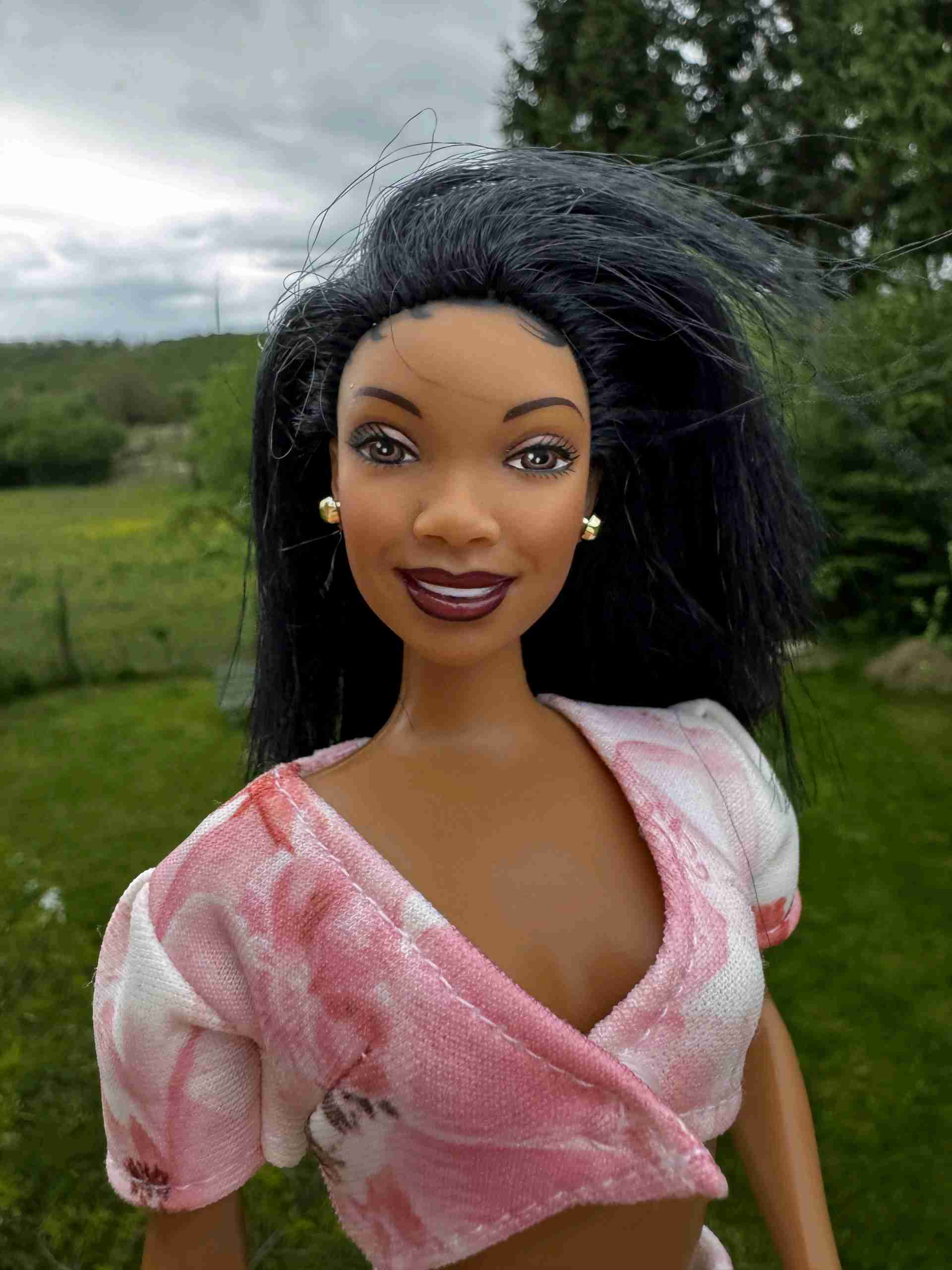​Sběratelská panenka Mattel: Brandy (R&B popstar) (1999)